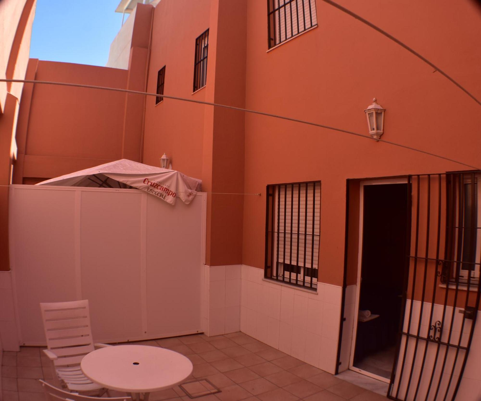 Guest house Alamare *