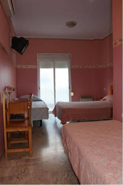 Alamare Guest house Seville