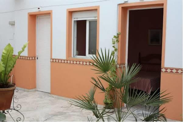 Guest house Alamare Seville